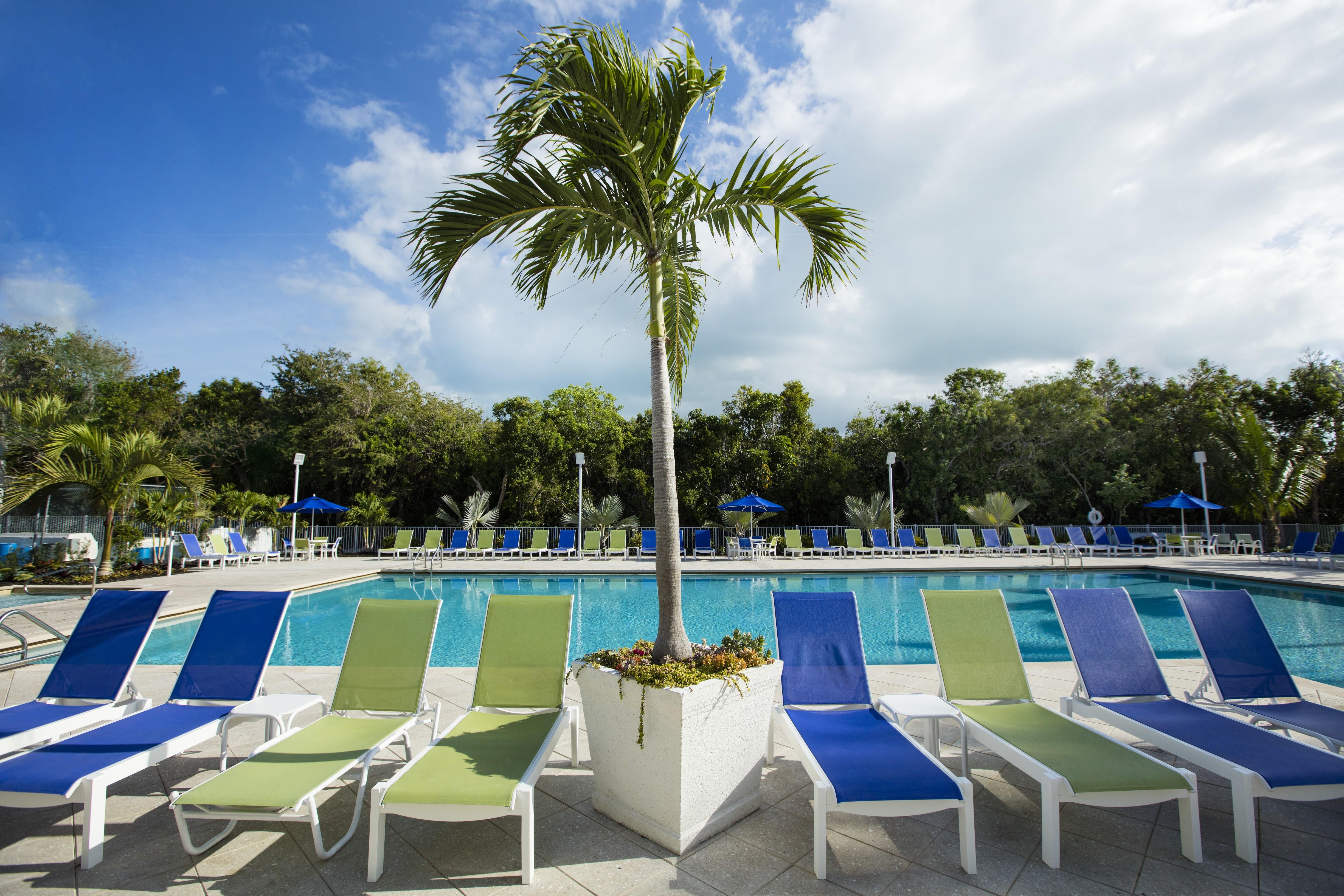 Ocean Pointe Suites At קי לארגו מראה חיצוני תמונה